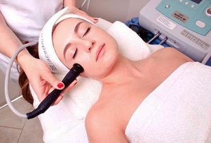 the essence of laser skin rejuvenation procedure